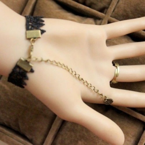 Red Rose Gothic Black Crochet Ring  Bracelet Combo - Picture 5 of 7